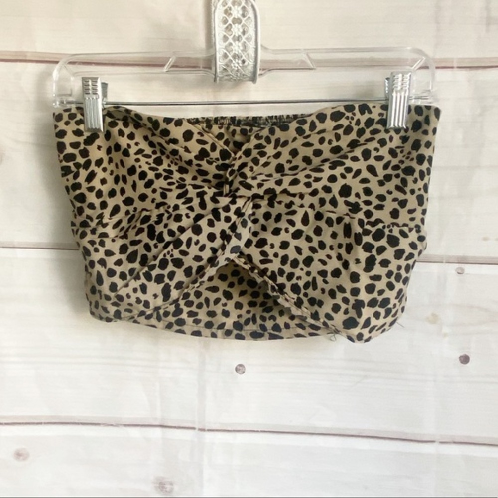 Animal Print Strapless Crop Top